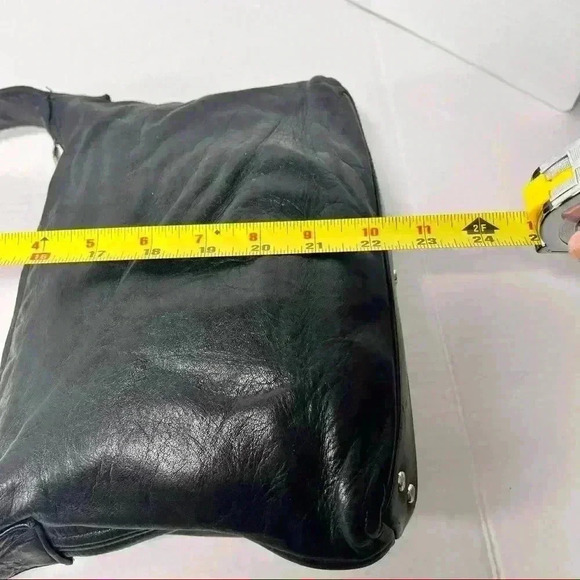 PERLINA NY GENUINE LEATHER Black Crossbody Organizer Shoulder Bag Contemprorary - Picture 10 of 13